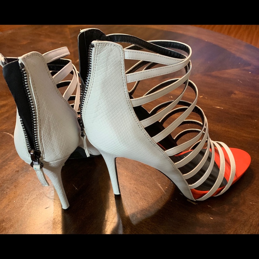 Women’s Shoe